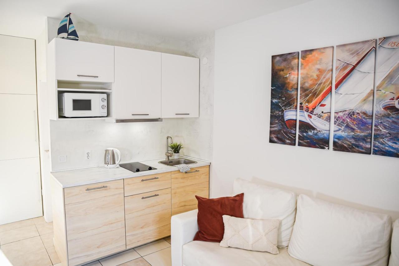 Locus Apartments Petrcane Eksteriør bilde